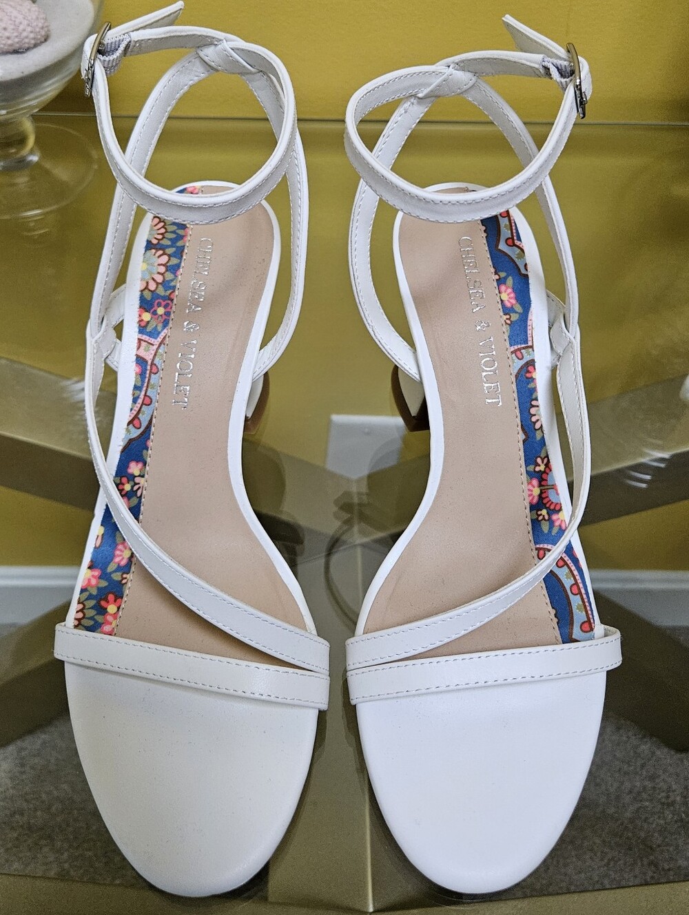 Chelsea & Violet Averiee White Strappy Sandals, Sz 7, Like New